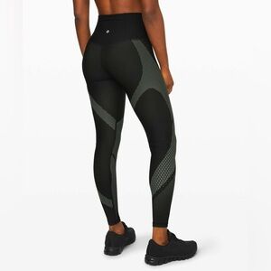 Lululemon Mapped Out High-Rise Tight 28"Black / Florid Flash Sz 4 549